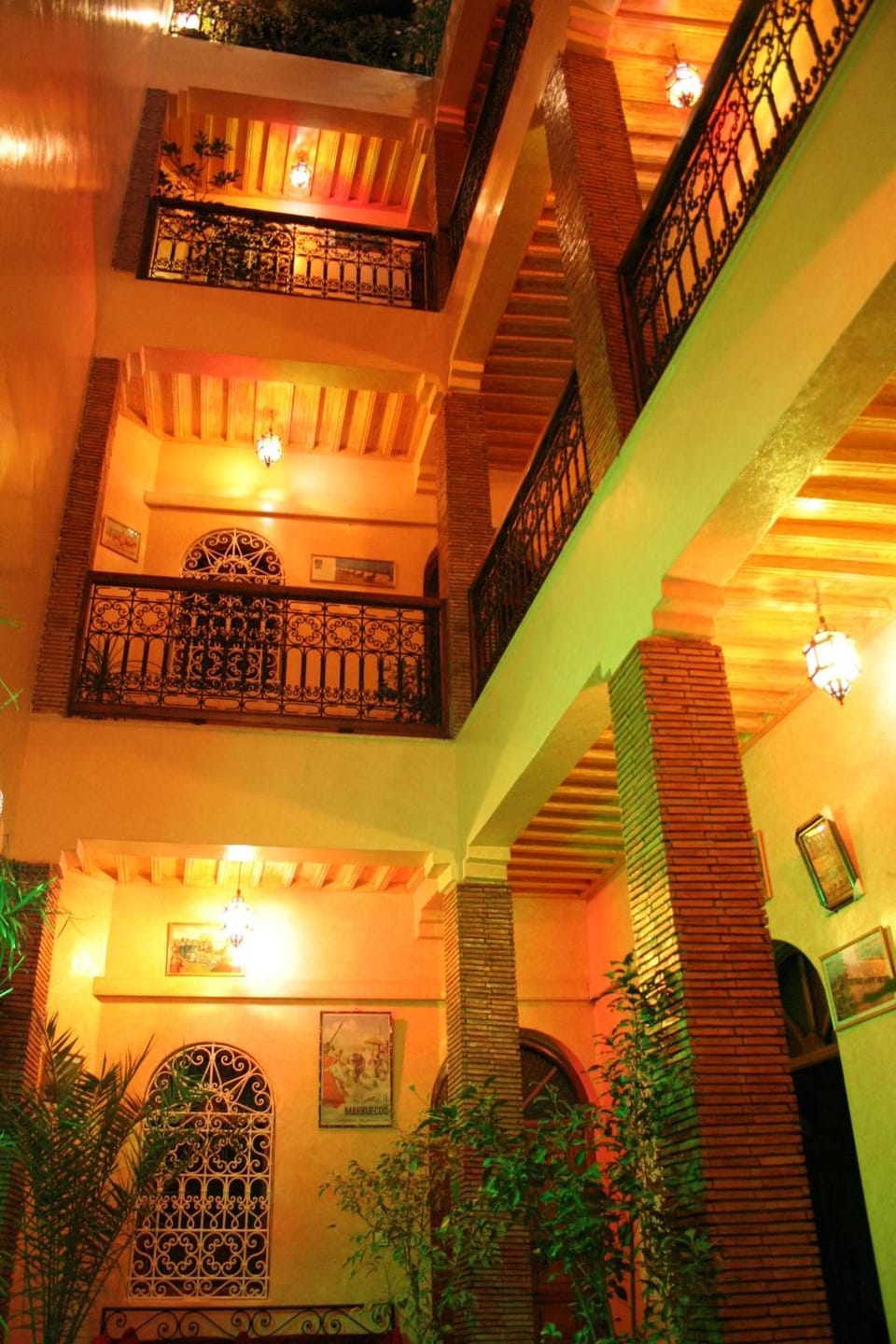 Balcony/Terrace, Decorative detail