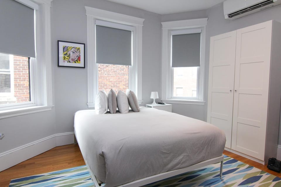 Bed, View (from property/room), Bedroom