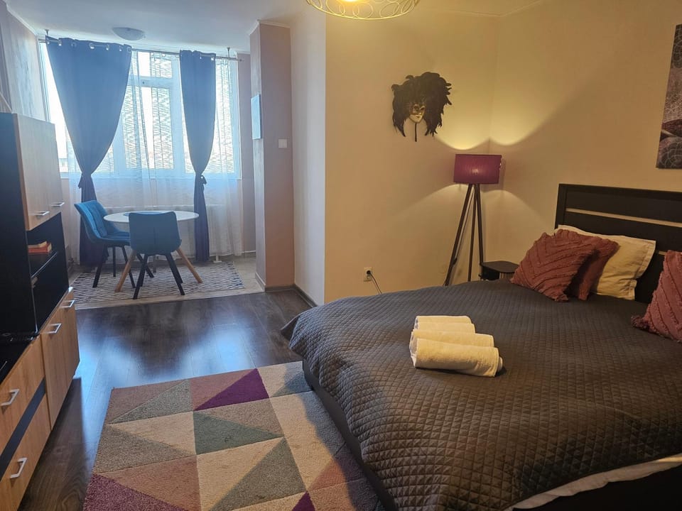 Stone Bridge Studio Apartment in Moldova