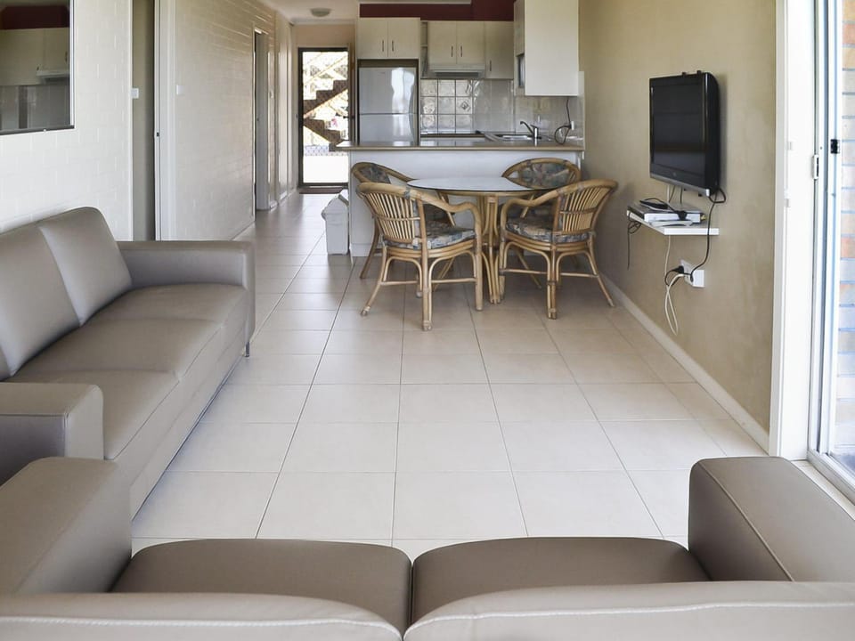Fairholme 5 Apartment in Tuncurry