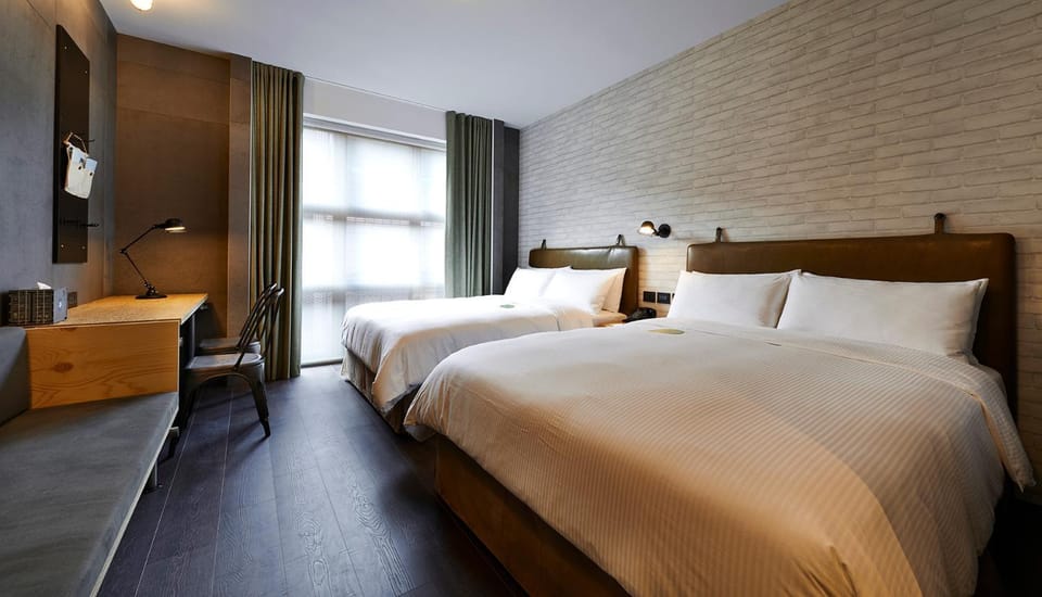 Just Sleep - Sanchong Inn in Taipei City