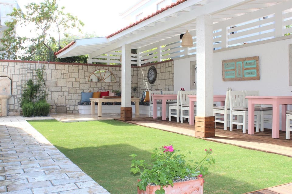 Villamer Alaçatı Bed and Breakfast in Alaçatı
