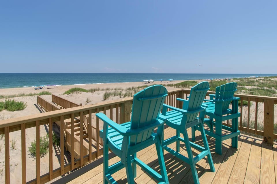 Aqua Dreams - S Nags Head MP 20, Oceanfront, Hot Tub, Rec Room, Arcade Game, Flex Stays All Year House in Nags Head