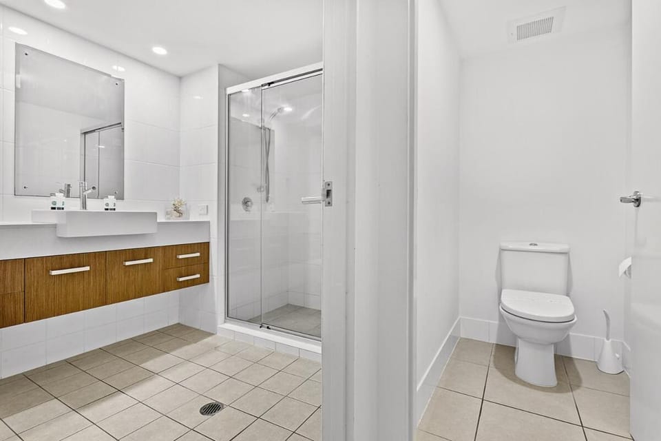 Serenity Views Apartment in Airlie Beach