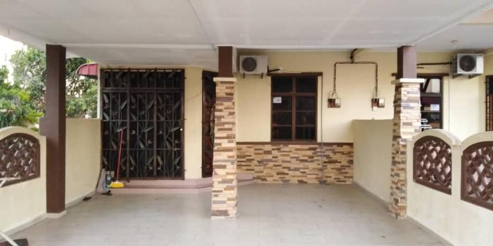 Zara Homestay House in Malaysia