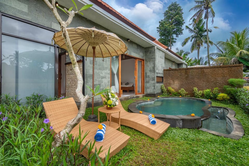 Natural landscape, Garden, Mountain view, sunbed