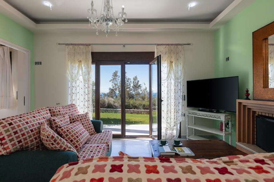 TV and multimedia, Living room