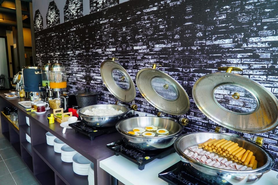 Breakfast, Buffet breakfast