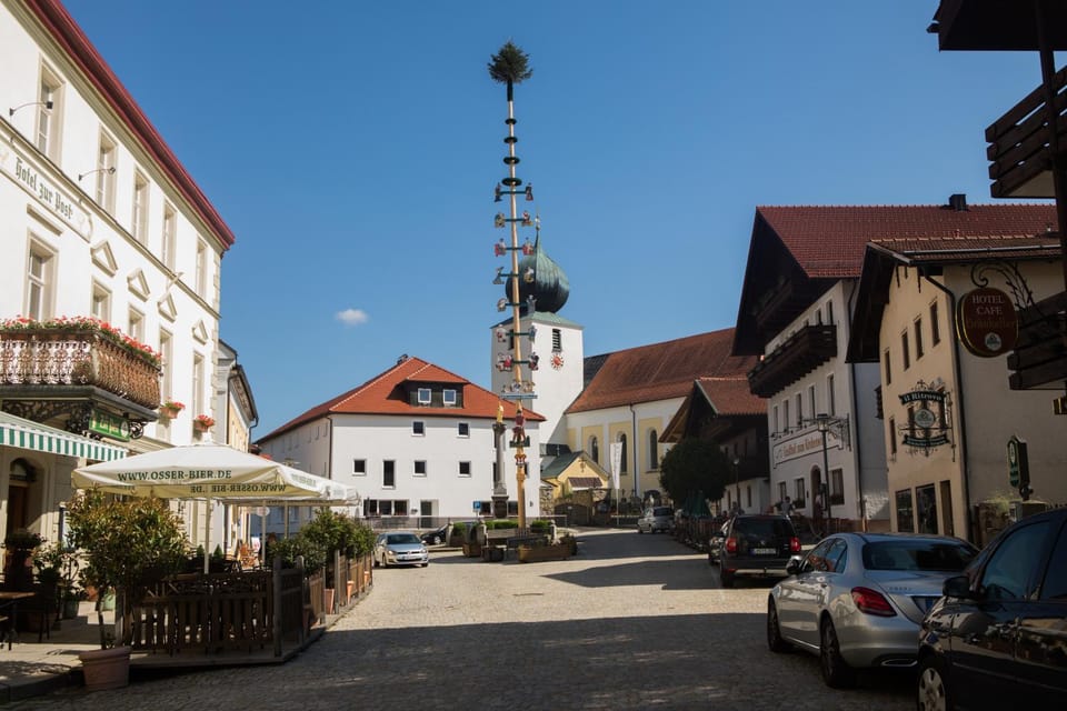 Restaurant/places to eat, Shopping Area