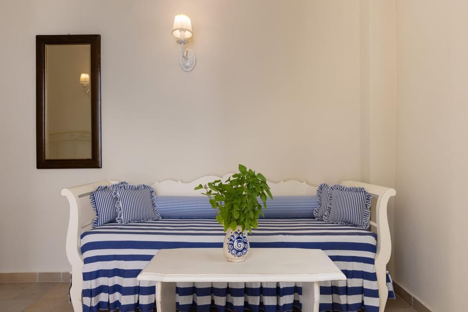 Monachofolitses Apartment hotel in Milos