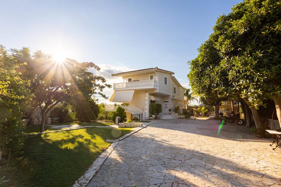 The Olive Grove KALAMATA - SP Villa in Messenia