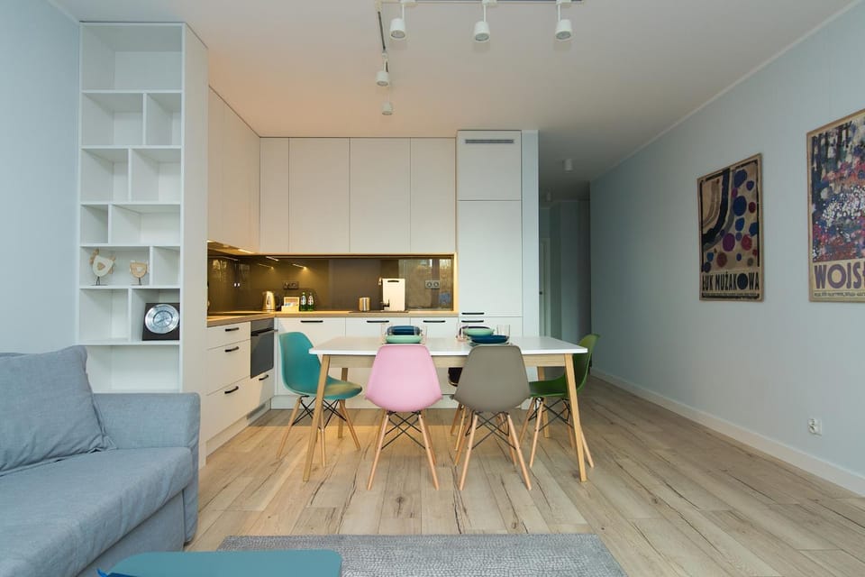 Bed, Coffee/tea facilities, Kitchen or kitchenette, Living room, Seating area, Dining area