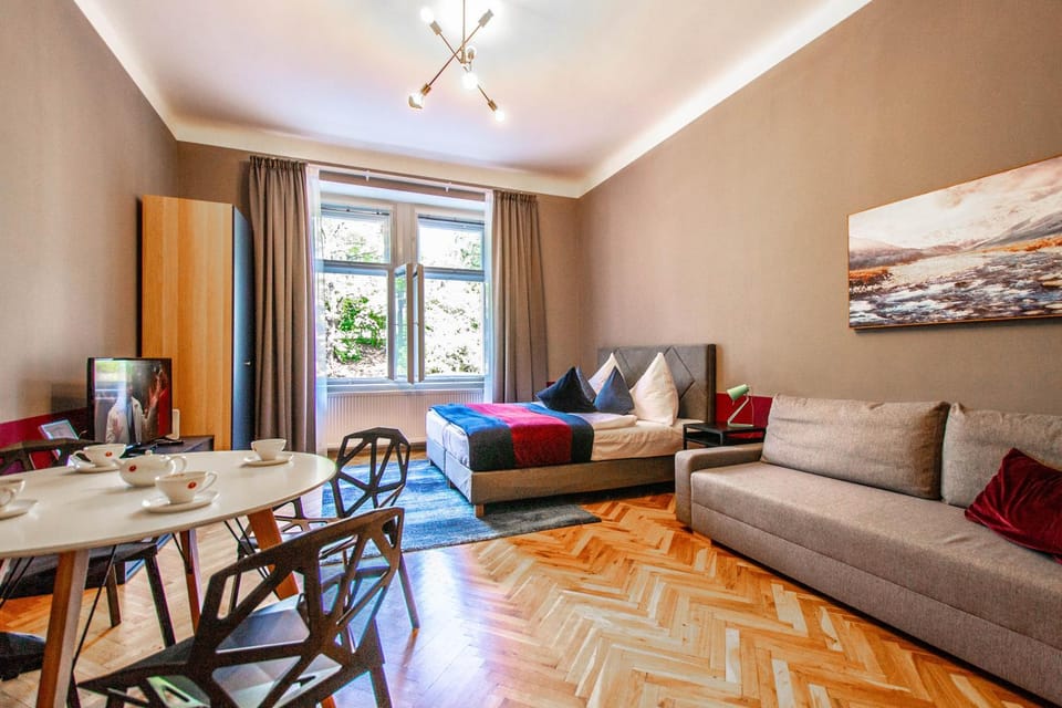 Communal lounge/ TV room, Decorative detail