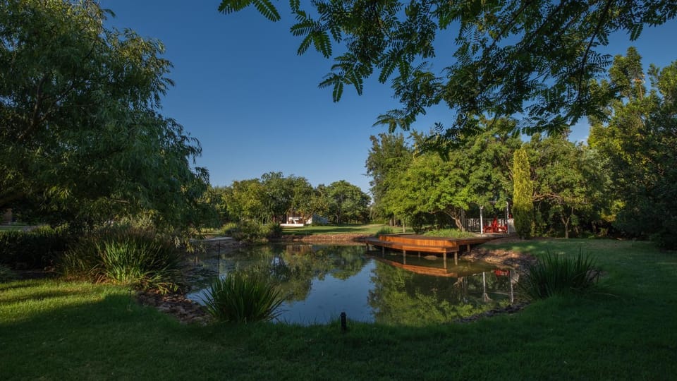 Garden, Lake view