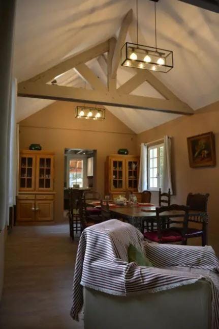 Maison canadienne Bed and Breakfast in Centre-Val de Loire