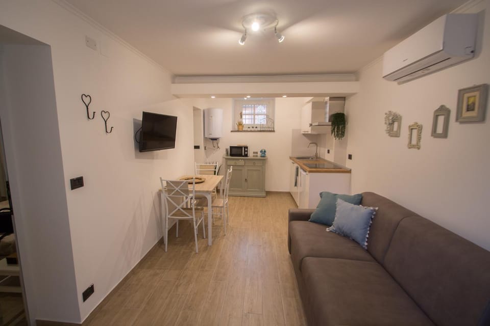 Appartamento a 90 metri dal mare Apartment in Varazze