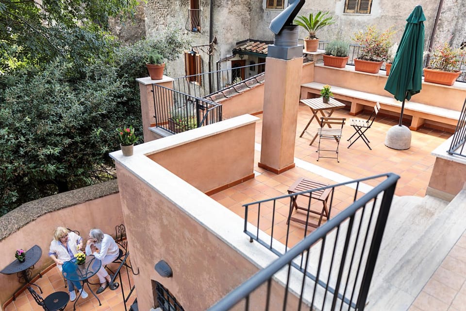 Property building, Balcony/Terrace