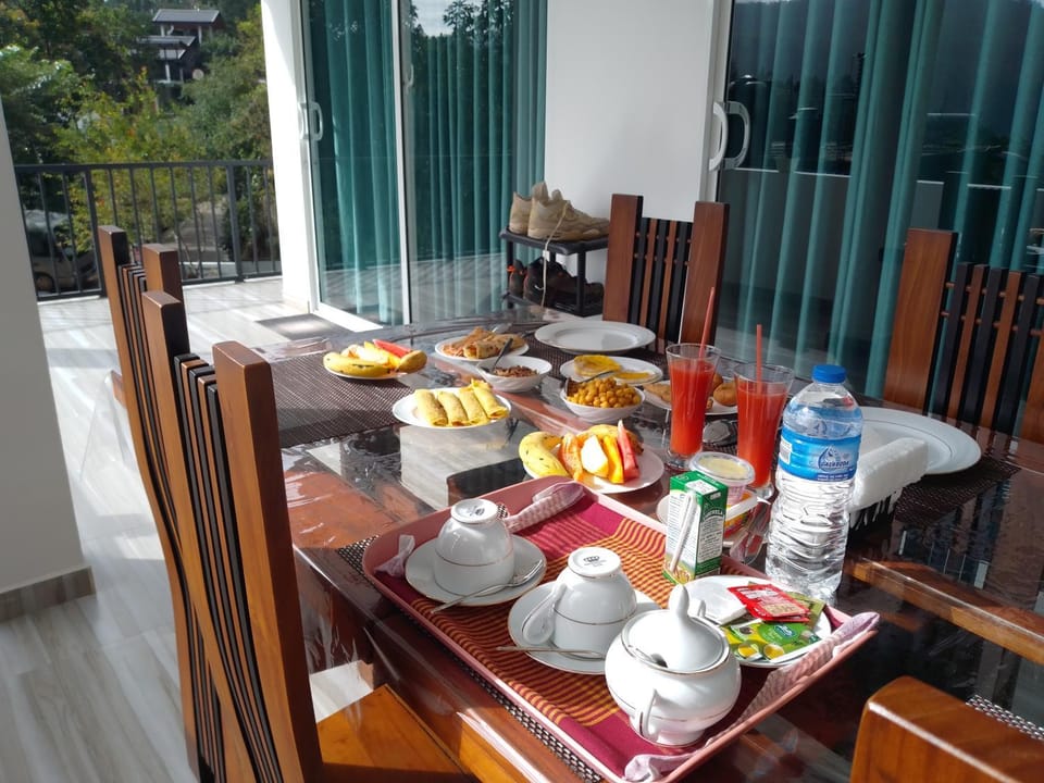 Breakfast