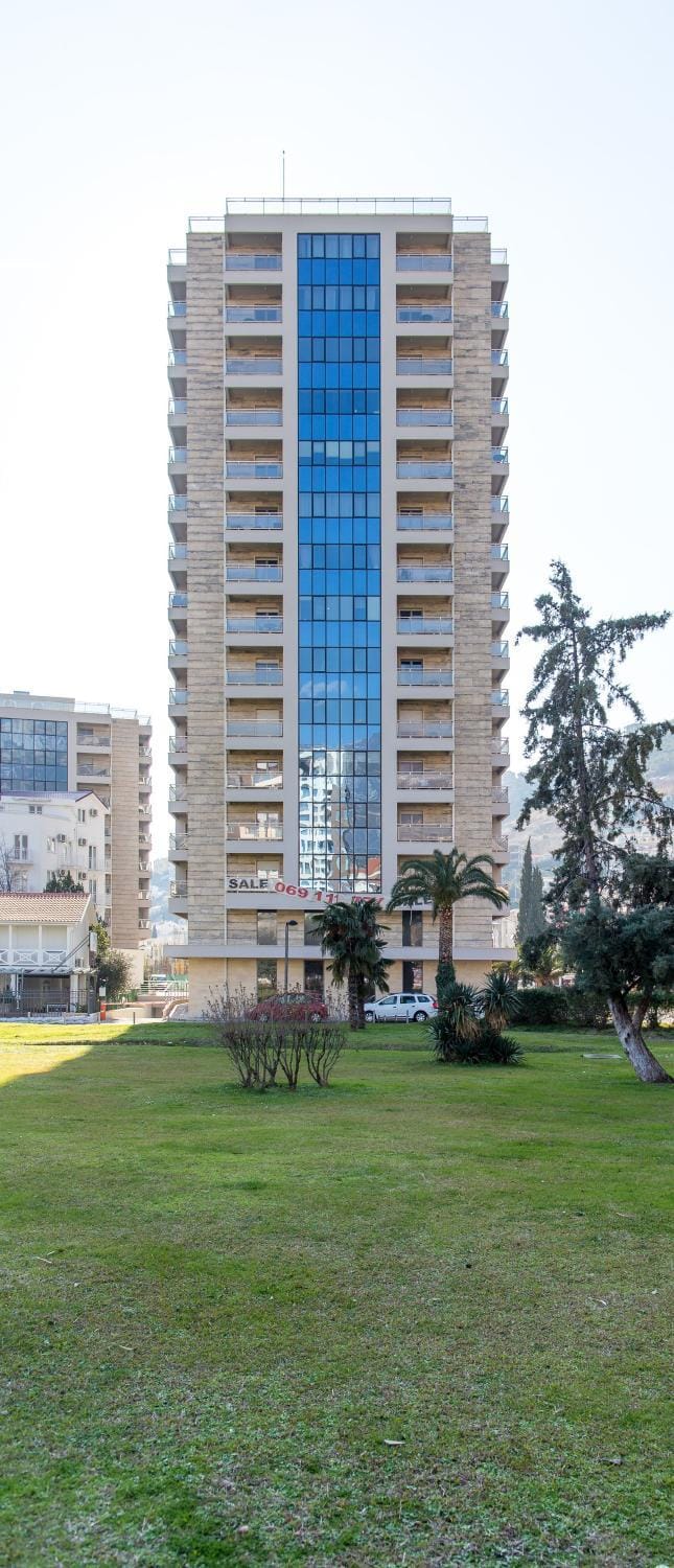 Property building, Natural landscape, Garden
