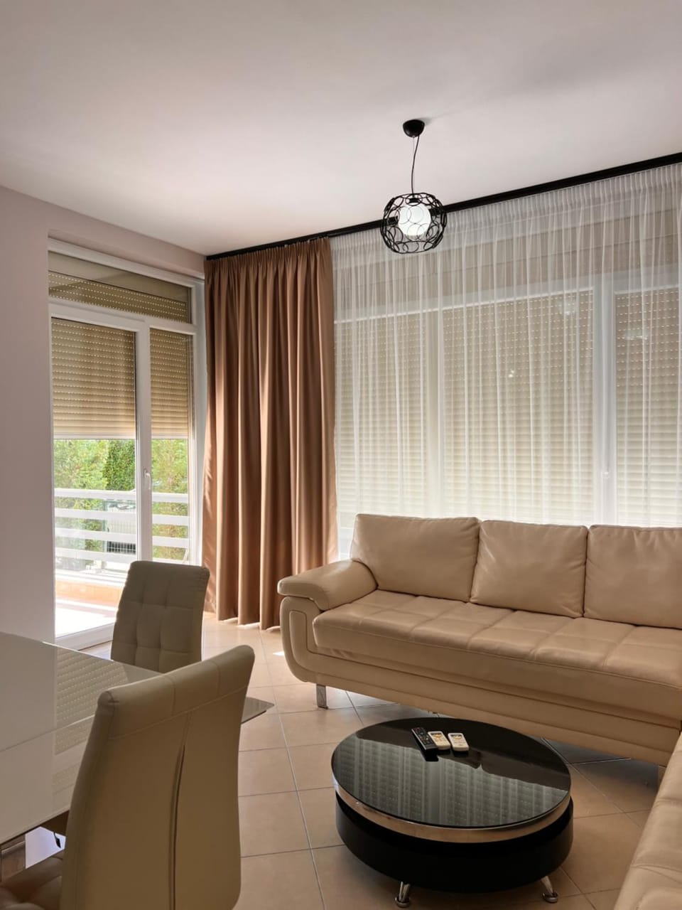 Gjiri Lalzit Home Apartment in Tirana County, Albania