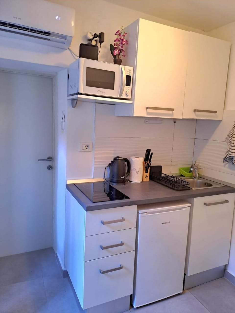 Studio apartment Lola Apartment in Šibenik-Knin County, Croatia