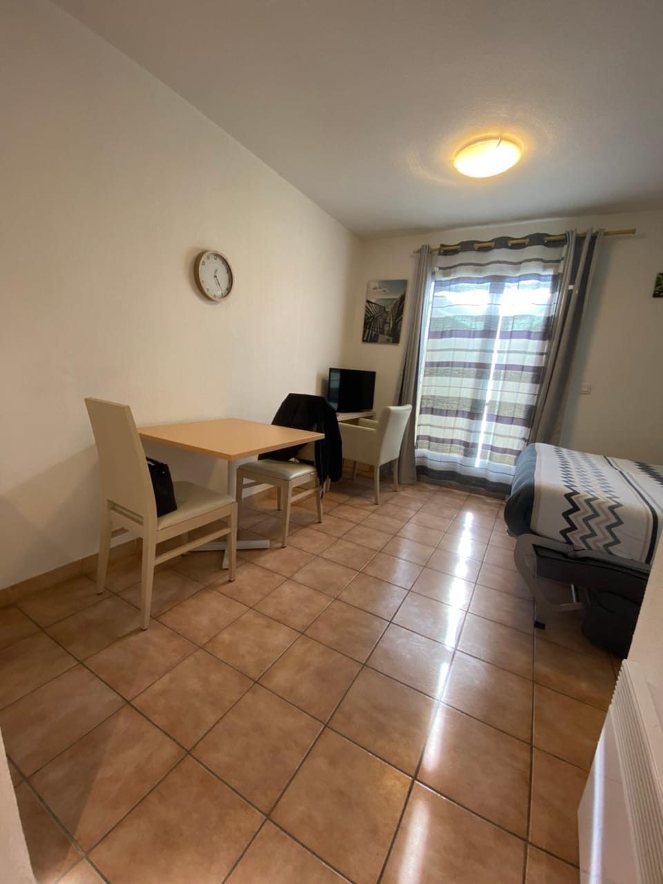 Apparthotel proche de Cannes Apartment in Mouans-Sartoux