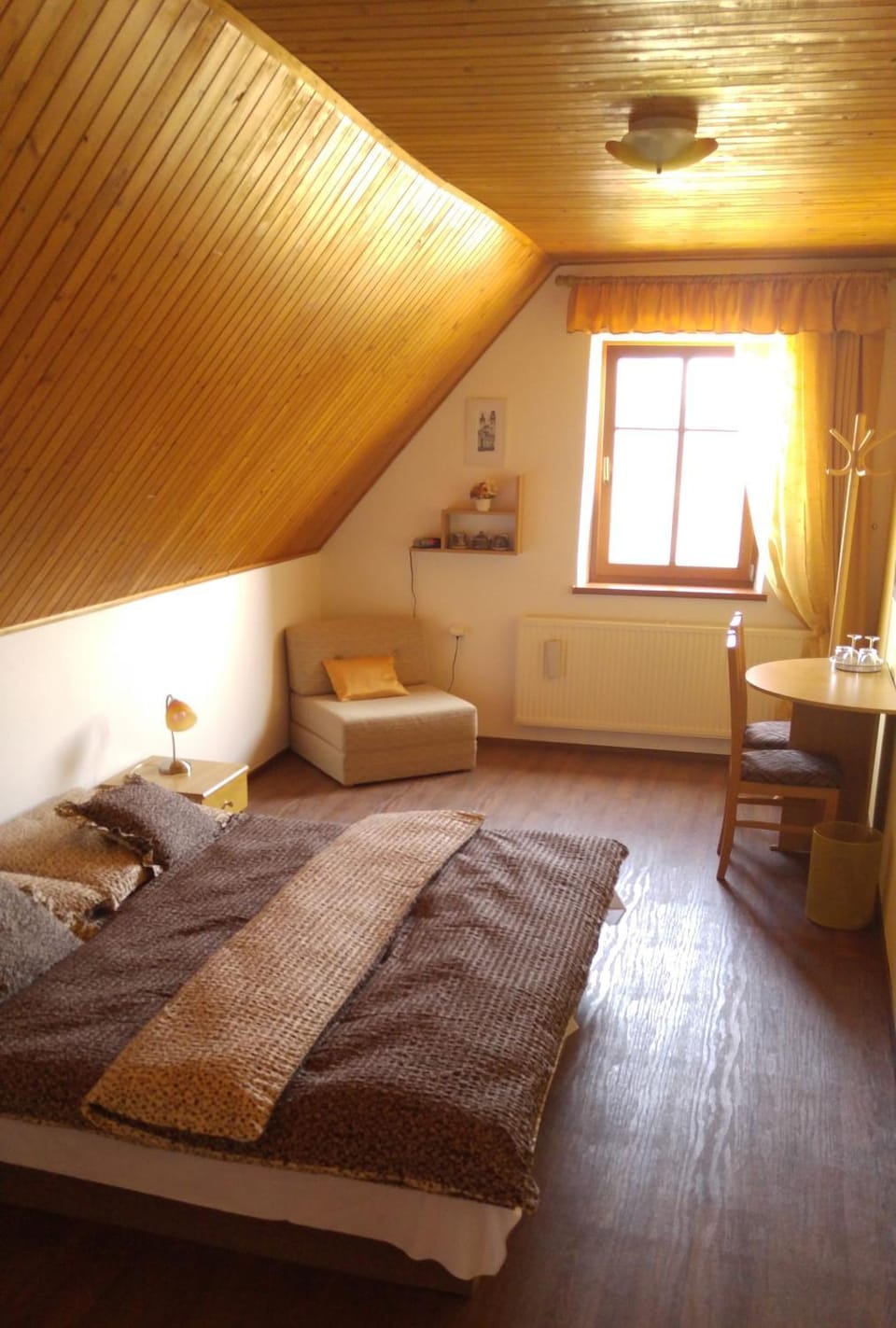 Photo of the whole room