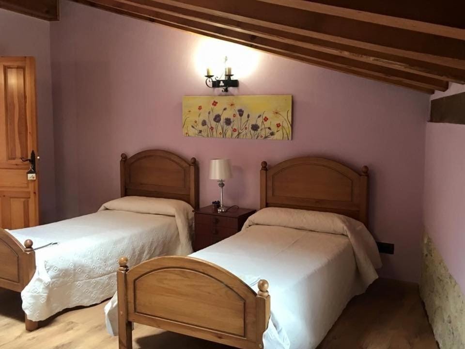 Albergue de Peregrinos El Puntido Hostel in Castile and León