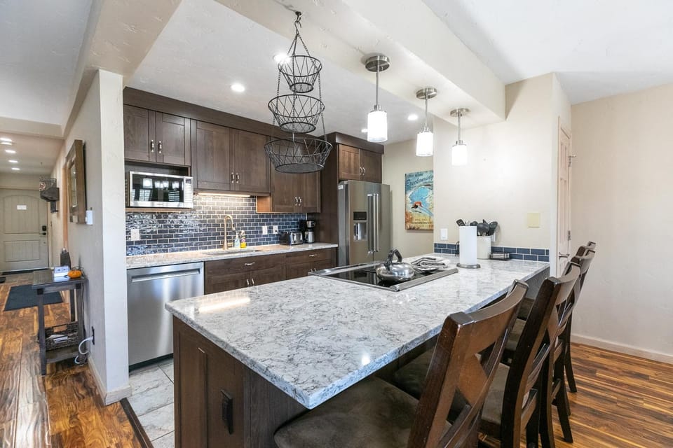 Park Place Quandary Peak Condo: Ski-in, Downtown Breck Apartment in Breckenridge