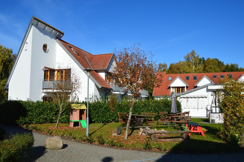 Property building, BBQ facilities, Garden