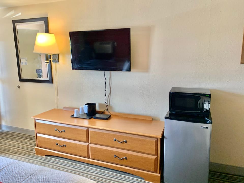 Scottish Inns and Suites- Bordentown, NJ Hotel in Jersey Shore