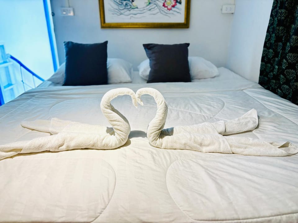 MontView Koh Chang Hostel in Ko Chang