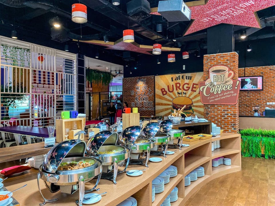 Restaurant/places to eat, Meals, Buffet breakfast