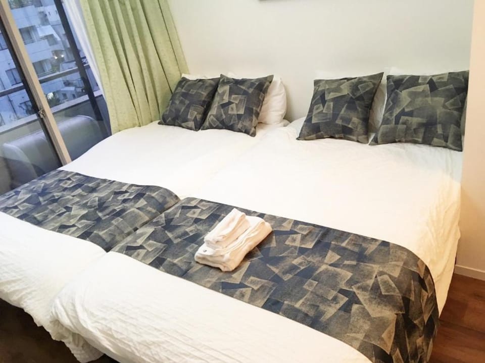Roppongi ClassyHouse902 Apartment in Kanagawa Prefecture