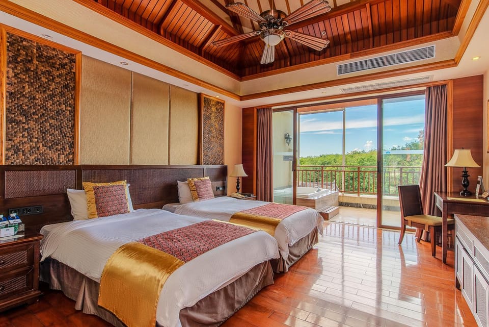 ZhongAo Hotel Shimei Bay Resort in Hainan