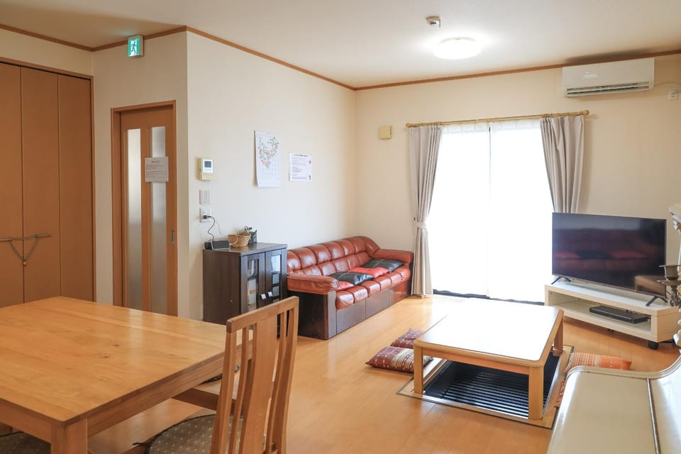 岡崎Haus House in Aichi Prefecture