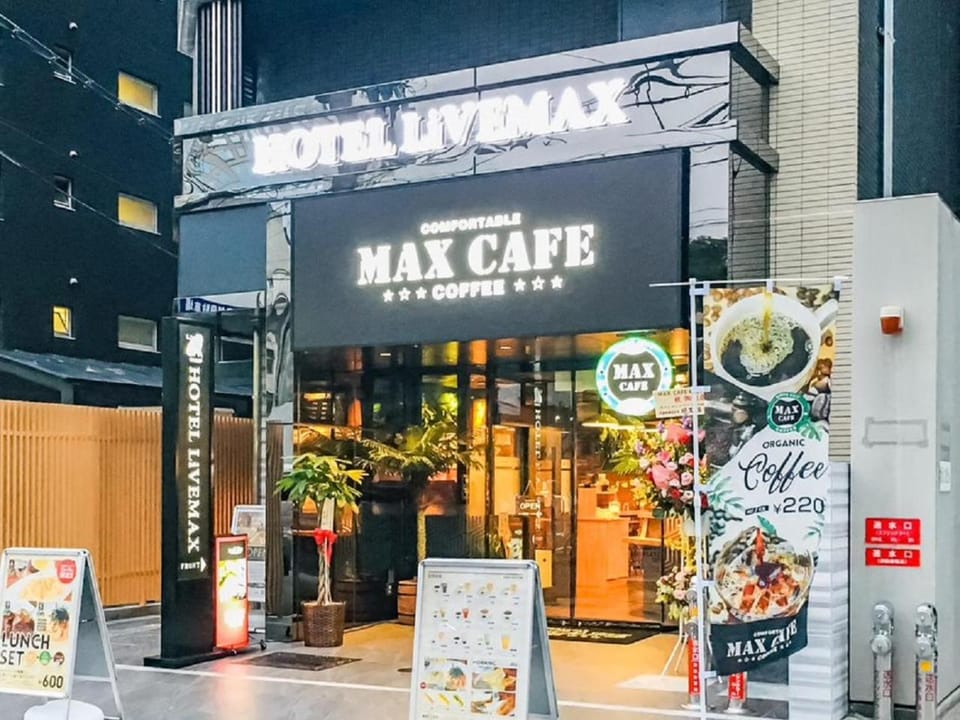 Property building, Restaurant/places to eat