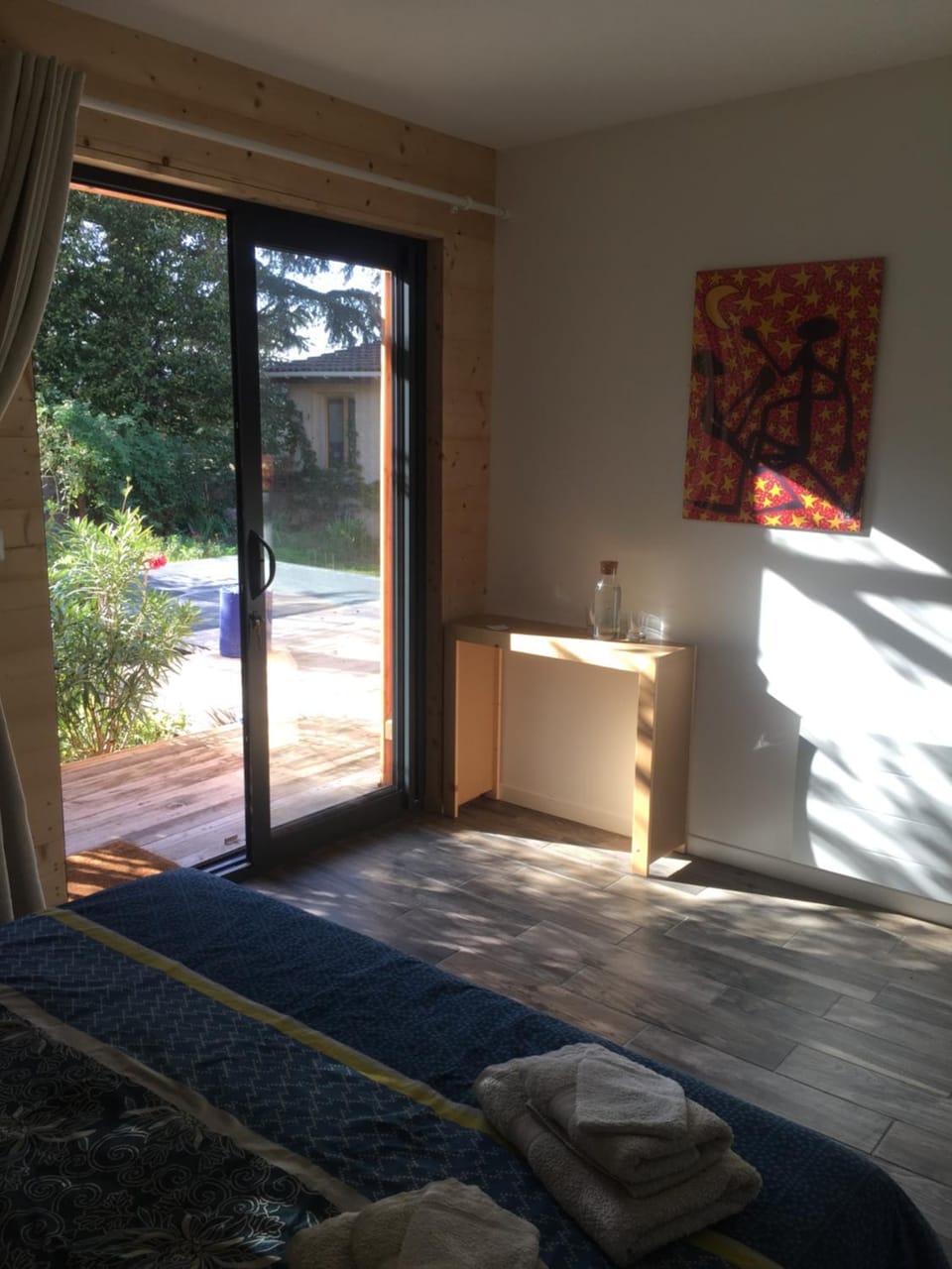 Bedroom, Garden view