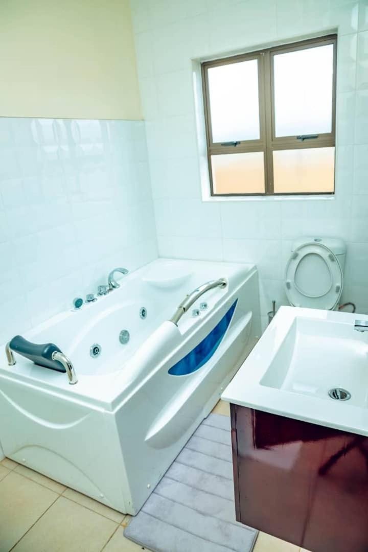 Bathroom, Bath