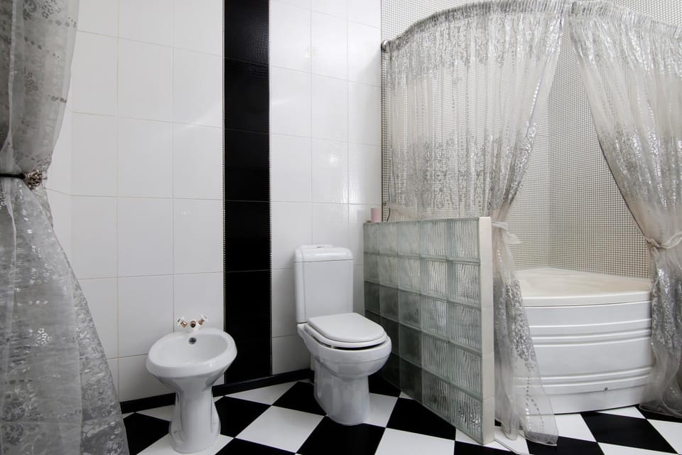 Апартаменты возле Вокзала, Центр Apartment in Dnipro