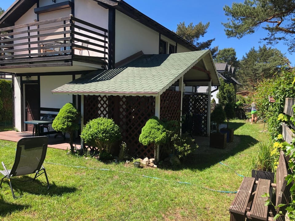 Property building, Garden, Garden view