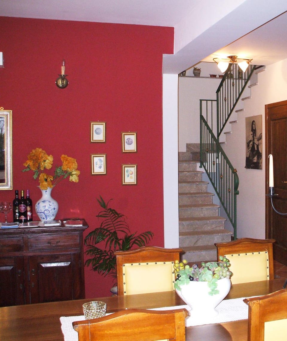 Communal lounge/ TV room, Living room, Lobby or reception