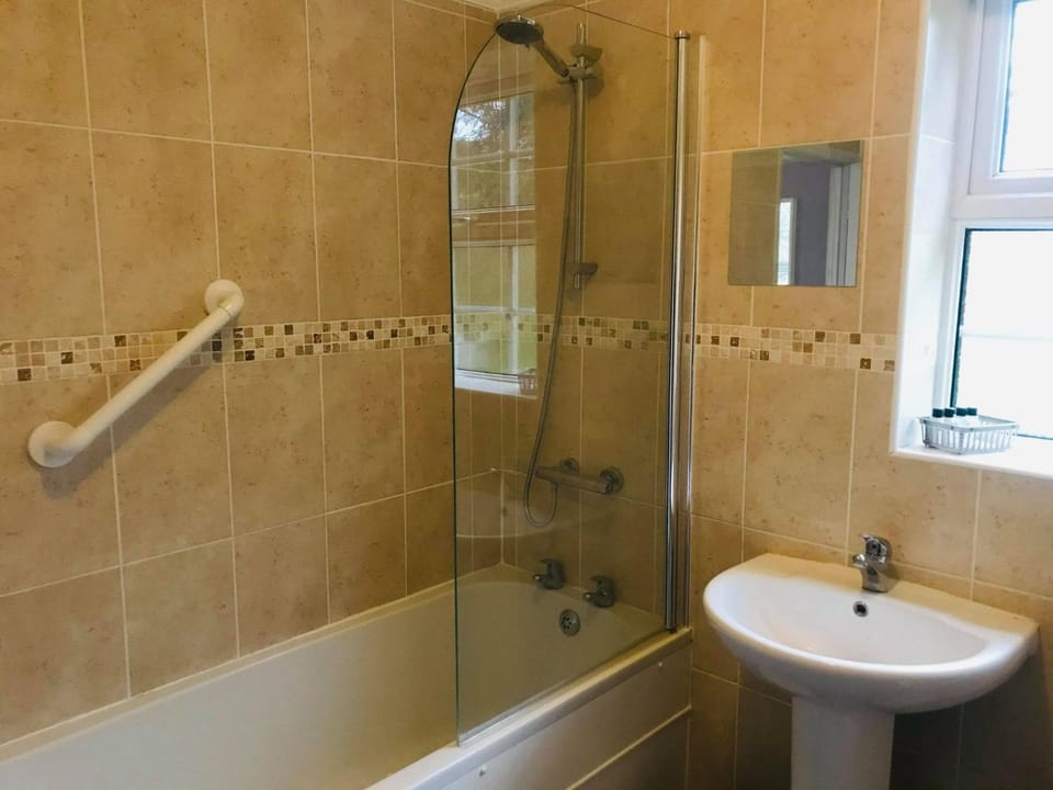 Shower, Bathroom, Bath