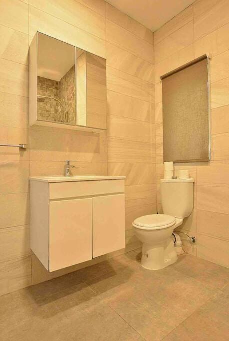 2 Bedroom Nicely Furnished Seaside Apartment in Gzira - Dima 2 Apartment in Sliema