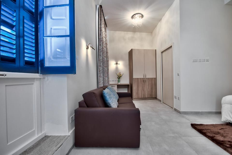 The Suites – Piazza Kirkop Bed and Breakfast in Malta