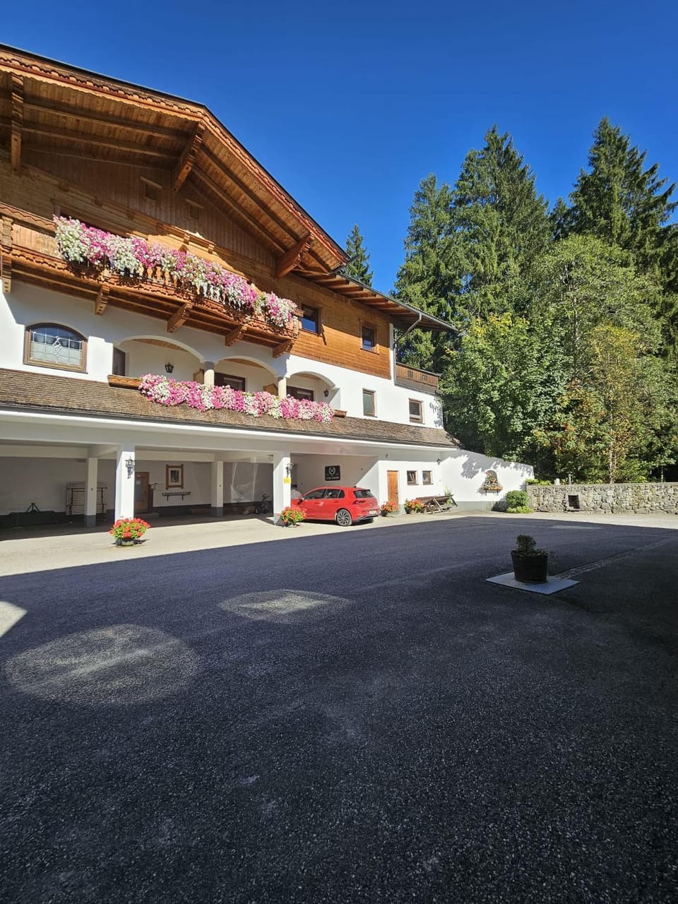 Bauernhof Tuxerschafer Bed and Breakfast in Tyrol