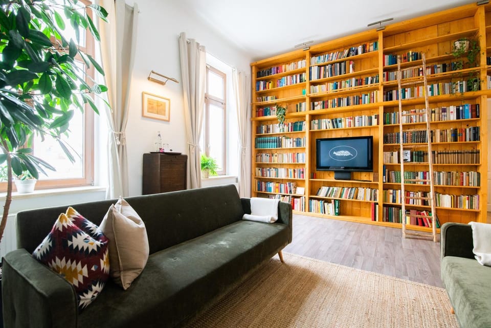 Library, Living room, Seating area