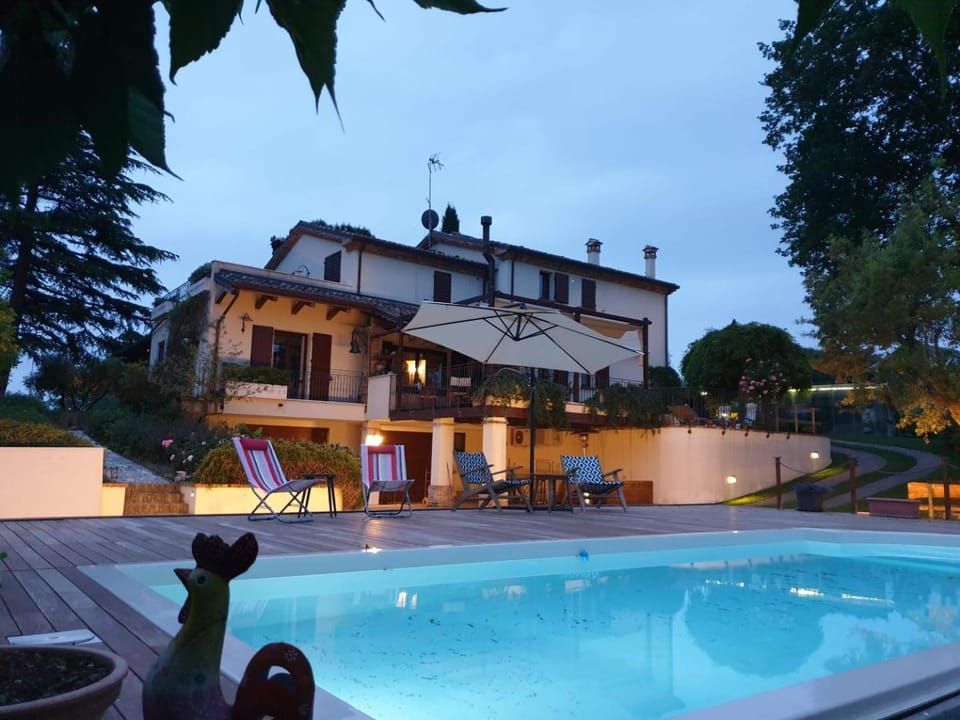 Property building, Swimming pool
