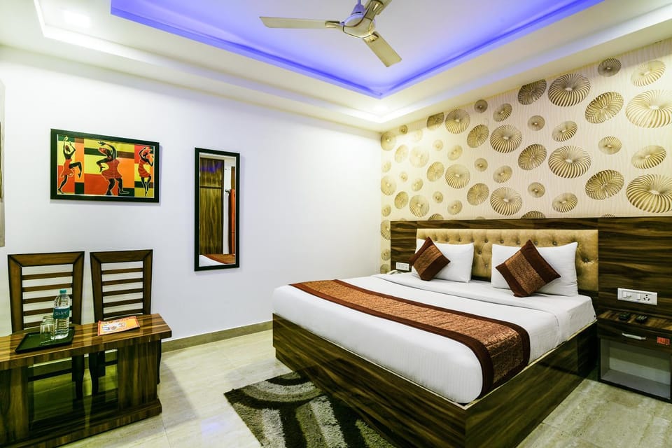 Bed, Photo of the whole room, Bedroom, bunk bed