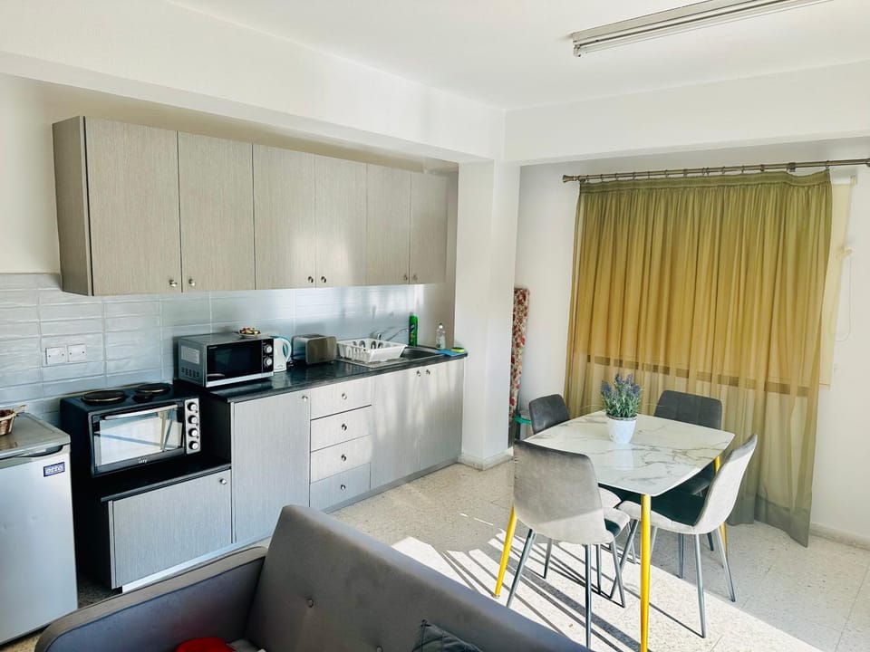 Angela Holiday Apartments Apartment hotel in Paphos